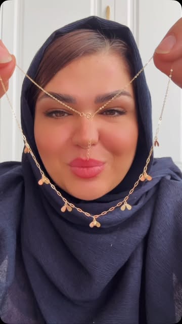 گردنبند نمادار